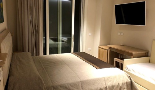 Double Room, Balcony
