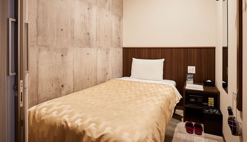 Single Room, Women only