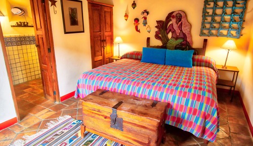 Premium Double Room, 1 King Bed, Non Smoking, Courtyard View (Sirena)