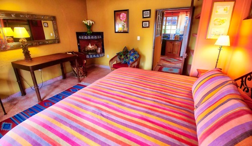 Deluxe Apartment, 1 King Bed, Non Smoking (El Ave)