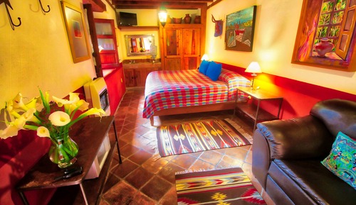Premium Double Room, 1 King Bed, Non Smoking, Courtyard View (Angel)