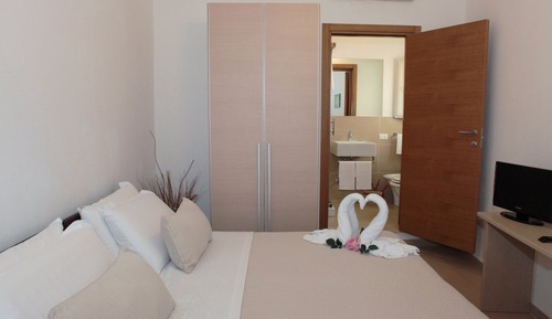 Double Room, Accessible