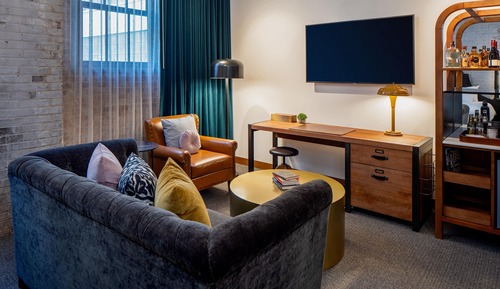 Junior Suite Pet Friendly