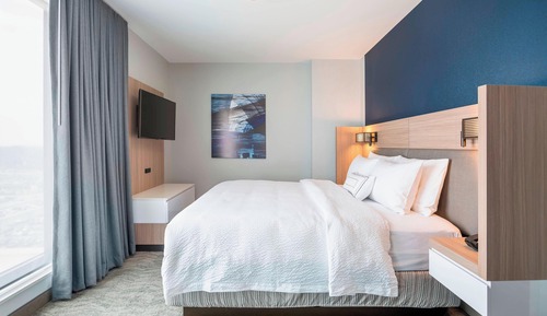 Suite, 1 Bedroom (Hearing Accessible)