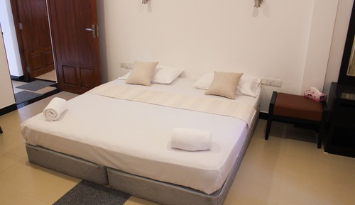 Deluxe Room, 1 King Bed