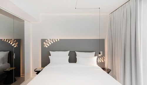 Deluxe Suite, 1 King Bed