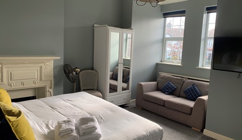 Deluxe Double or Twin Room