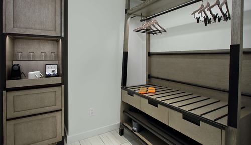 Room, 1 King Bed, Accessible, Bathtub (Hearing & Mobility)