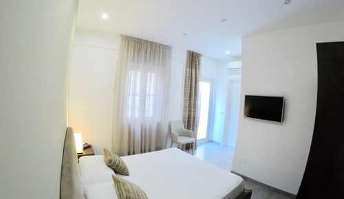 Design Double Room (Riolite)