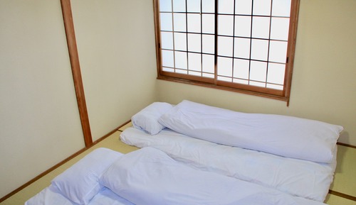 Economy Twin Room