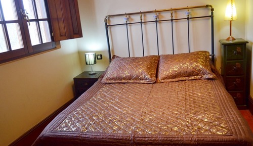 Double or Twin Room, Ensuite (Abuhardillada)