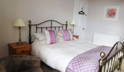 Deluxe Double Room (3)