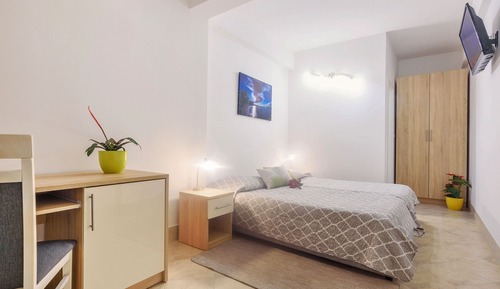 Twin Room, Terrace