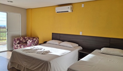 Suite, Multiple Beds (Master)
