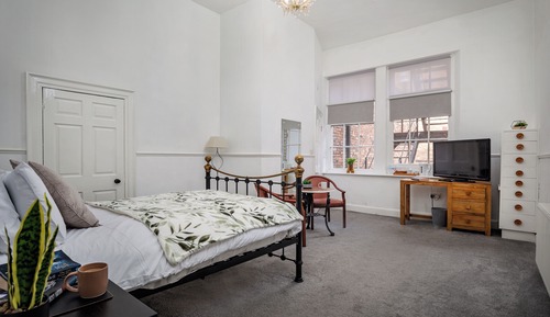 Family Room (Room 1)