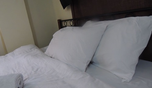 Comfort Apartment, 1 King Bed, Smoking, City View