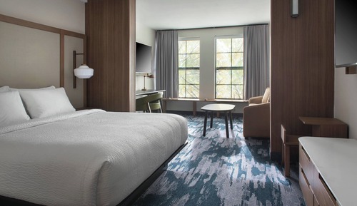 Suite, 1 King Bed
