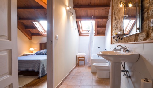 Basic Double or Twin Room, Garden View