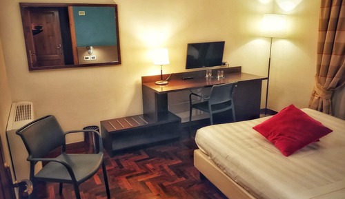 Classic Double or Twin Room