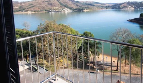Deluxe Suite, Lake View