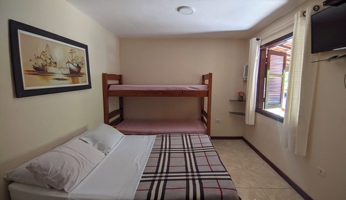 Traditional Triple Room, Pool View