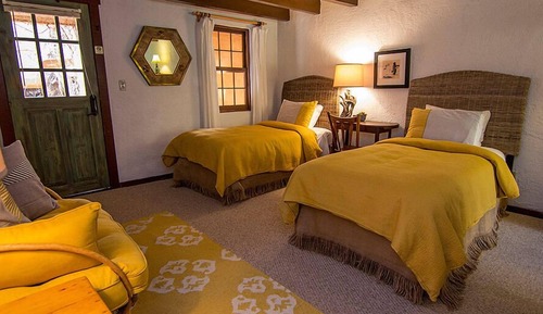 Twin Room (No Pets)