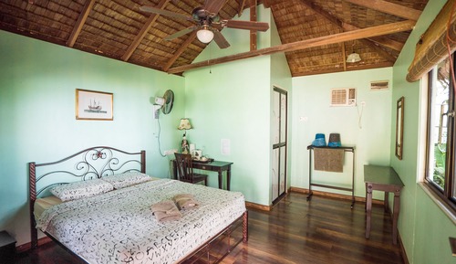 Chalet, 1 Queen Bed, Non Smoking, Garden View