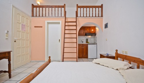 Quadruple Room, Terrace