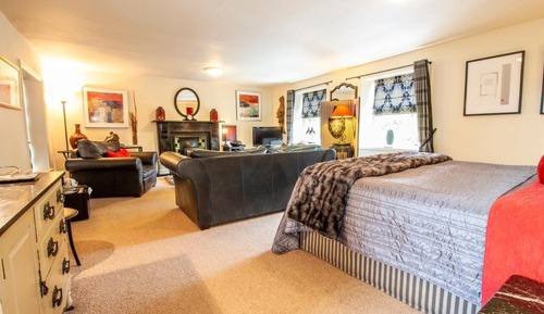 Deluxe Suite, Ensuite (The Suite)