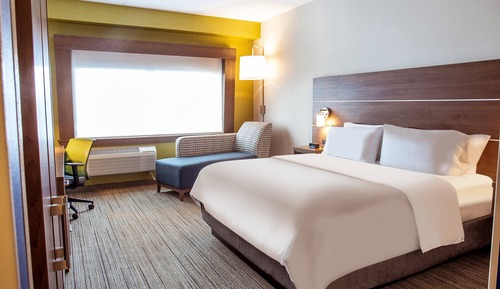 Standard Room, 1 King Bed