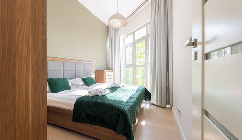 Family Apartment (I)