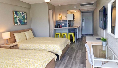 Superior Studio, 2 Queen Beds, Kitchen, Ocean View