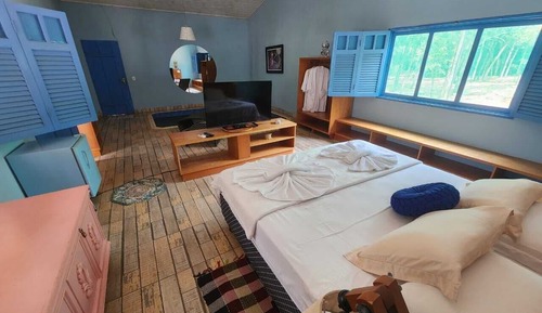 Deluxe Chalet, 1 King Bed, Non Smoking