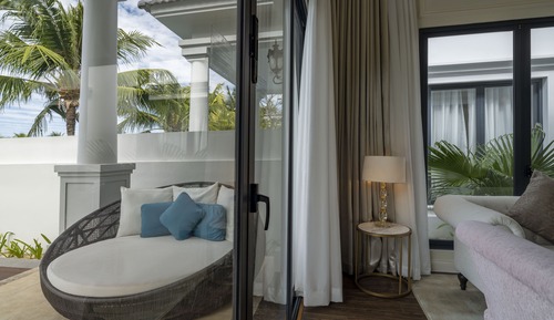 Two Bedroom Villa - Private Pool - VinWonders & Safari Parks Access