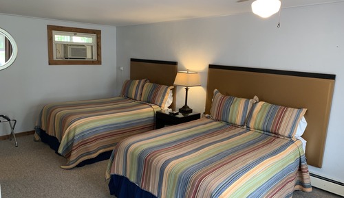 Classic Room (Pet Friendly)