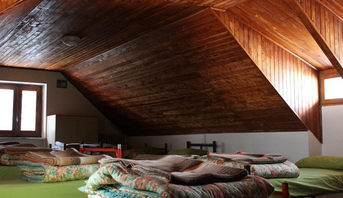 Grand Shared Dormitory, Mixed Dorm, Shared Bathroom