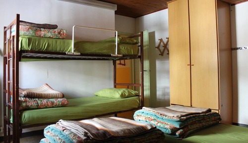 Family Quadruple Room, Shared Bathroom