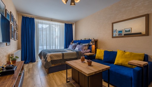 Apartment, Courtyard View