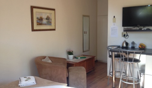 Comfort Double Room, 1 Queen Bed, Refrigerator & Microwave, Garden View