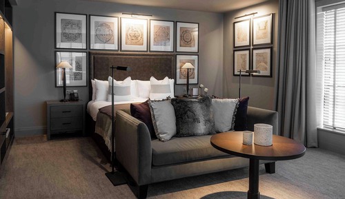 Signature Suite