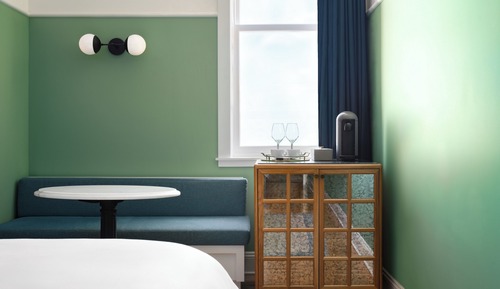 Premium Room, 1 King Bed
