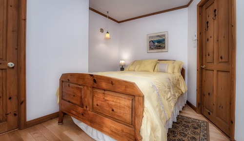 Romantic Room, 1 Double Bed, Non Smoking, Mountain View