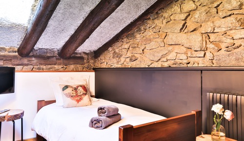 Single Room, Private Bathroom