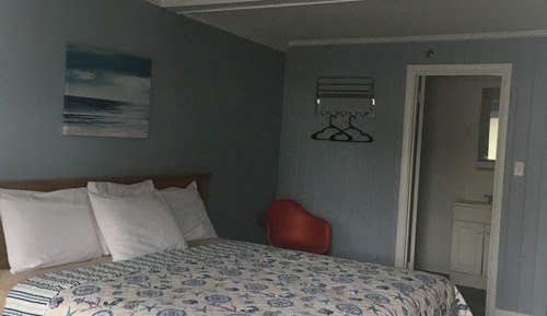 Panoramic Single Room, 1 King Bed, Non Smoking, Ocean View
