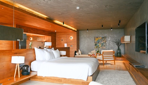 Colline Junior Suite