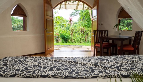 Exclusive Bungalow, 1 King Bed, Valley View, Garden Area