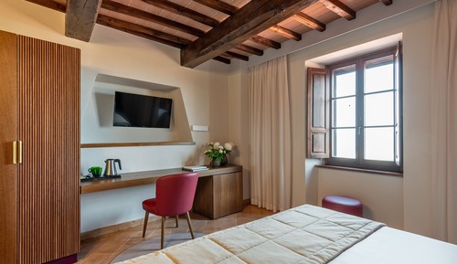 Classic Double Room, Hill View