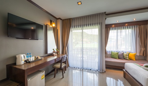 Deluxe Double or Twin Room