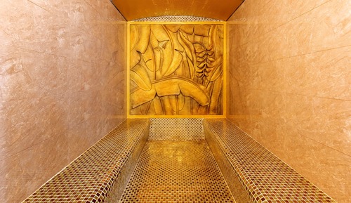 Deluxe King Ocean View includes unlimited Jjim Jil Bang Spa