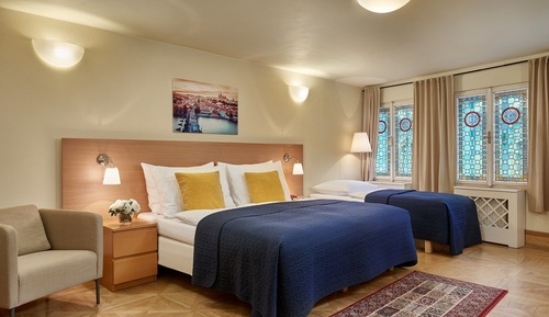 Triple Room, City View